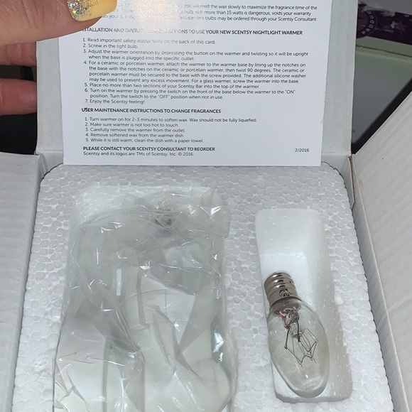 ❌SOLD❌ New Scentsy Morning Sunrise plug in warmer - Picture 5 of 6